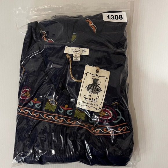 NWT Easel Navy Blue Embroidered Boho Peasant Blouse Top M Spring Festival Hippie - Picture 6 of 6